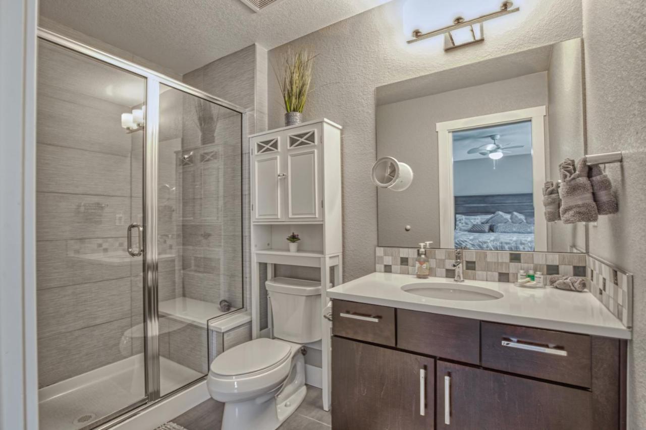 Modern Townhome Near Old Town, Breweries, & River! フォート・コリンズ エクステリア 写真