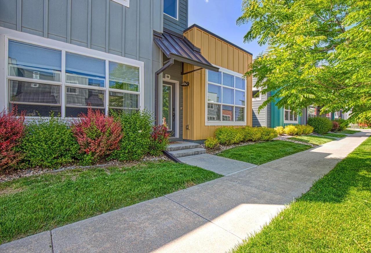 Modern Townhome Near Old Town, Breweries, & River! フォート・コリンズ エクステリア 写真