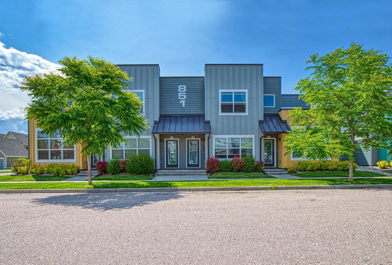 Modern Townhome Near Old Town, Breweries, & River! フォート・コリンズ エクステリア 写真